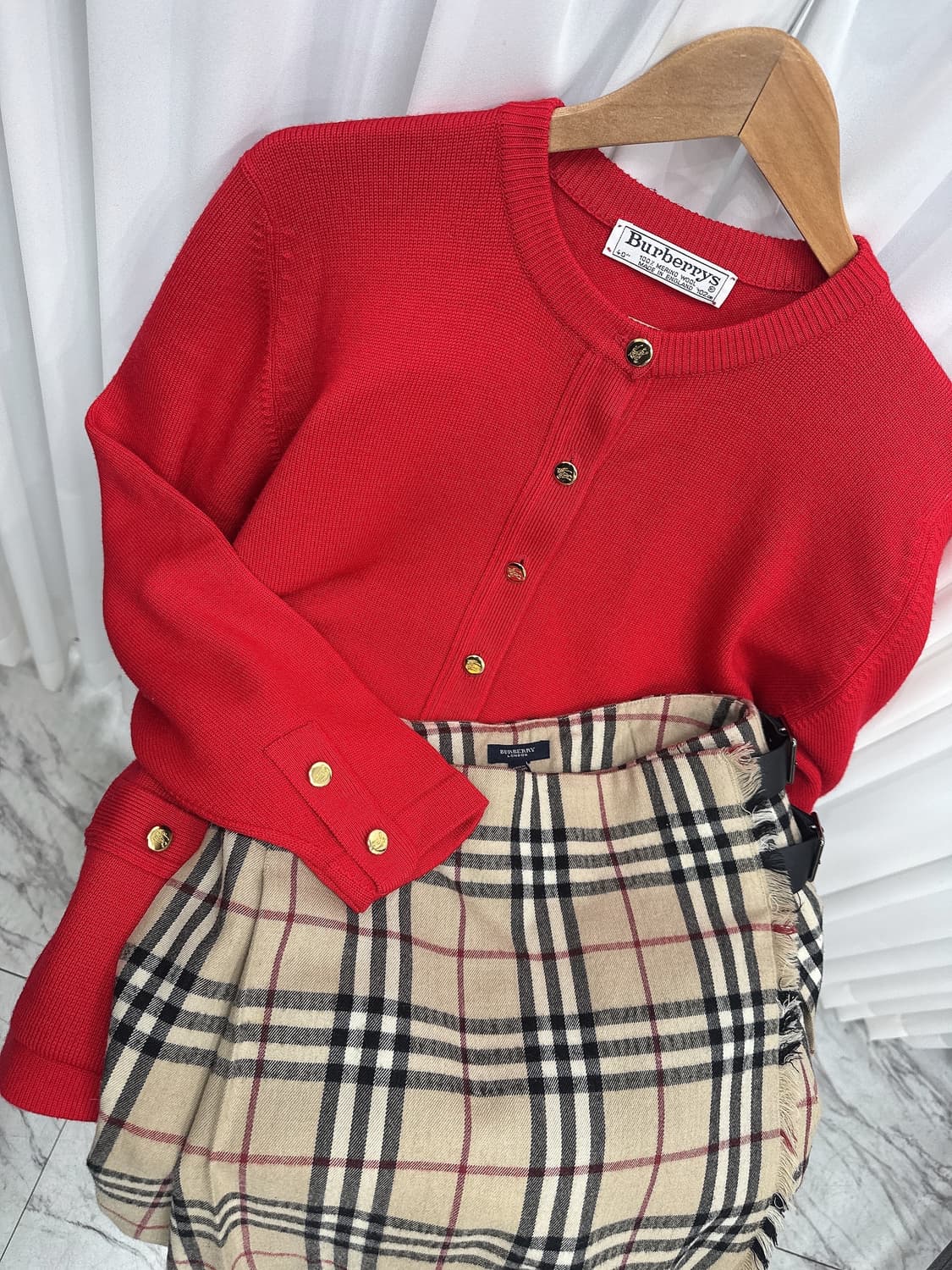 버버리 금장 가디건 상품이미지1