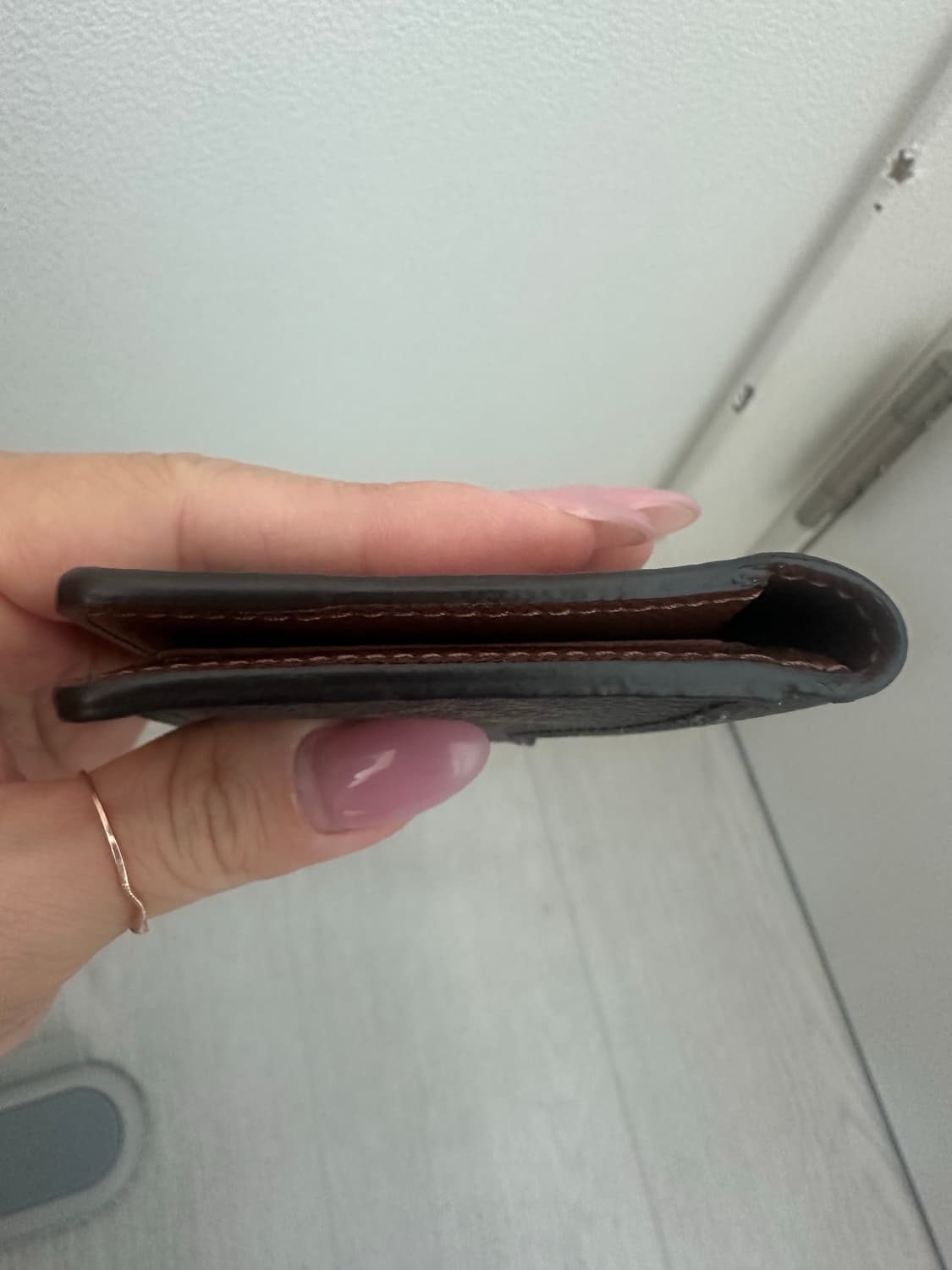 루이비통 모노그램 카드지갑 상품이미지3