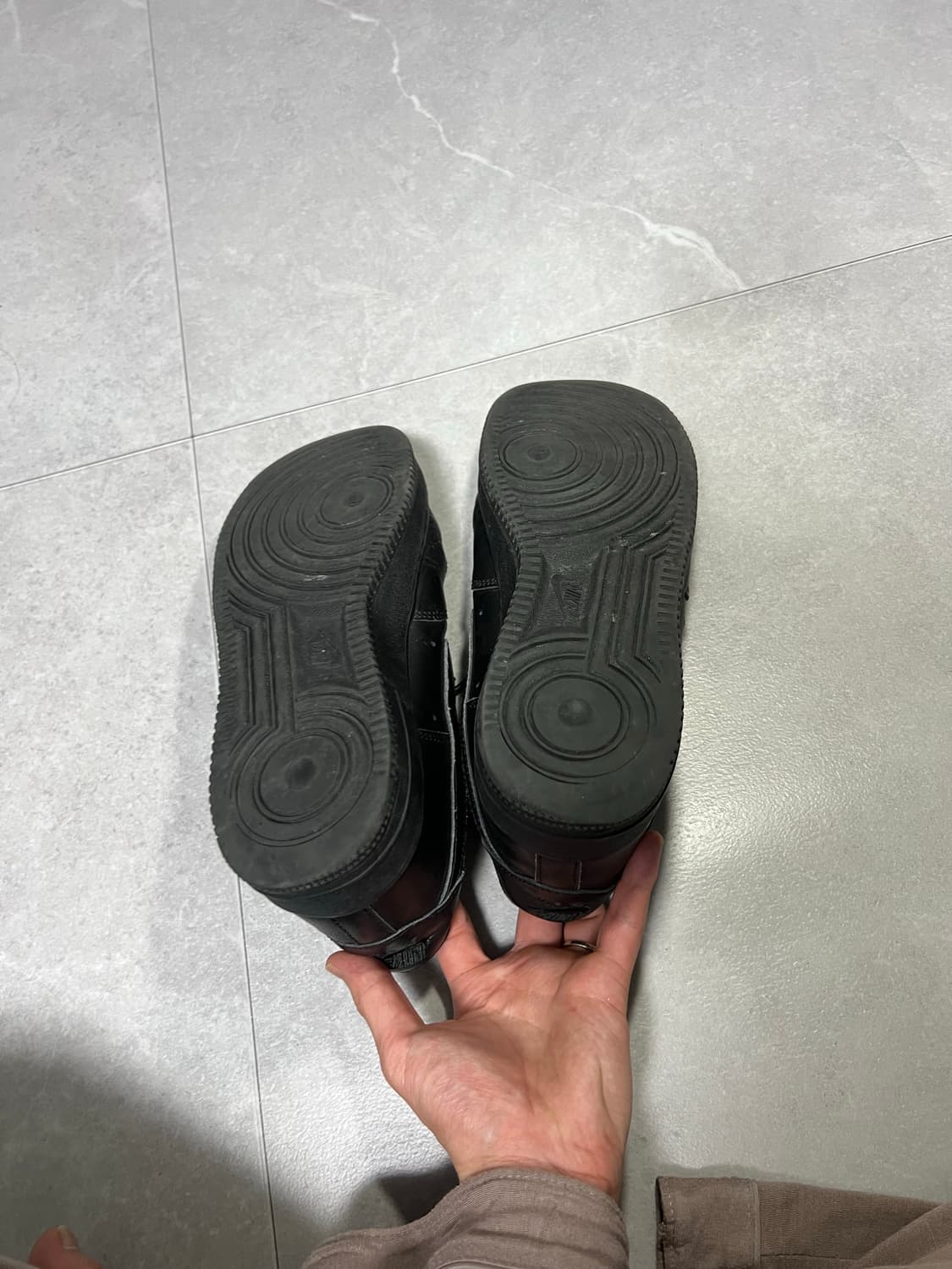 나이키 에어포스1 블랙 로우 올검 250 상품이미지4