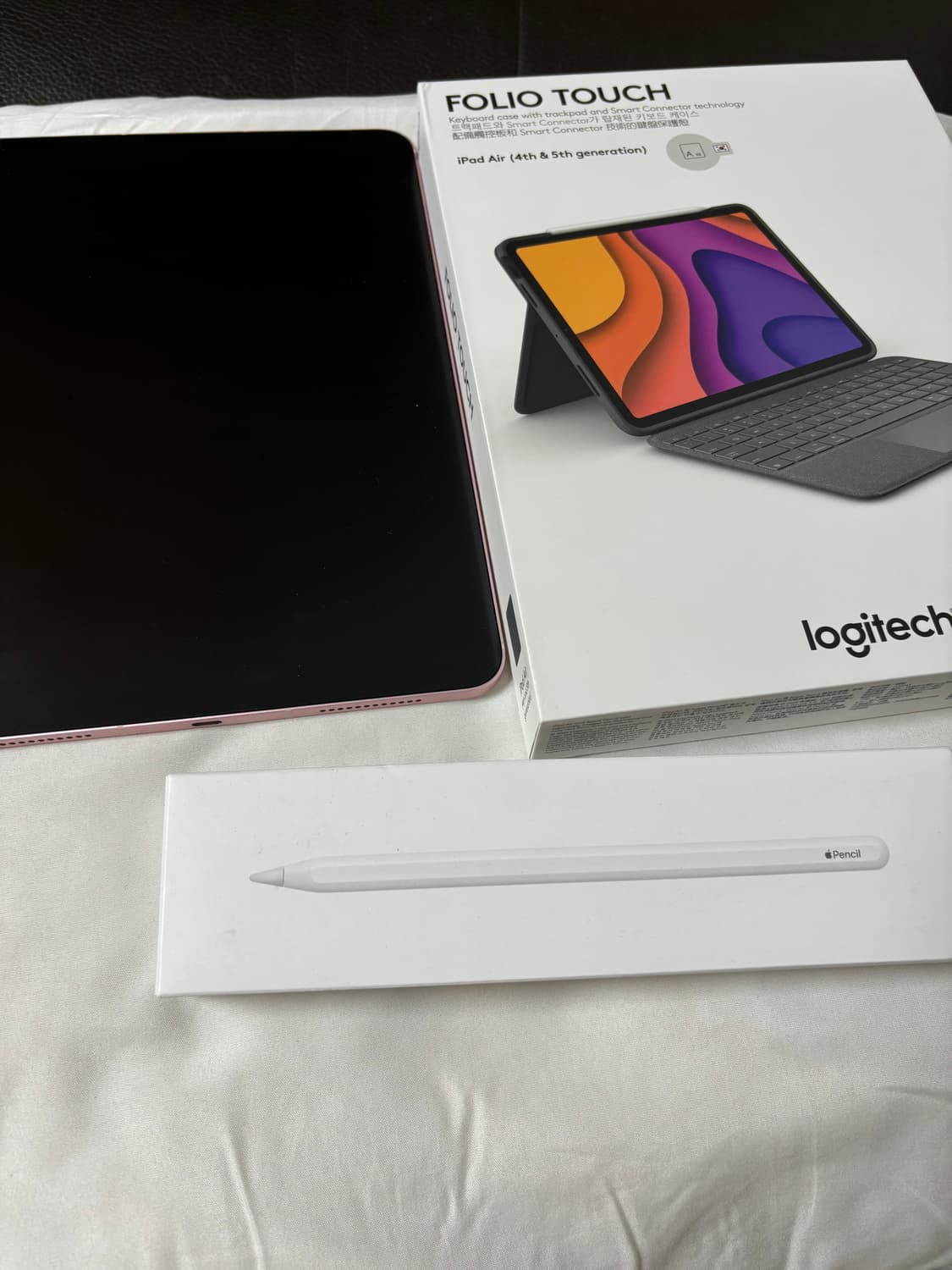 아이패드 에어4 셀룰러 로즈골드 + 키보드 케이스 + 애플펜슬2 상품이미지1