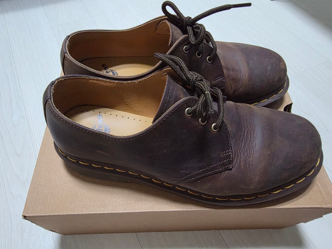 닥터마틴 1461 빈티지브라운 270 상품이미지2