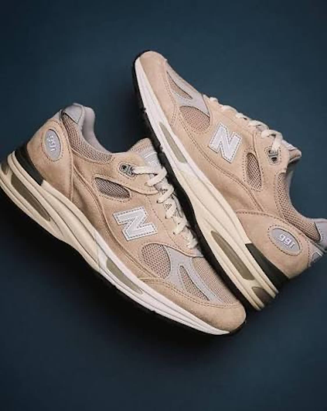 뉴발란스 991v2 샌드 270 상품이미지1