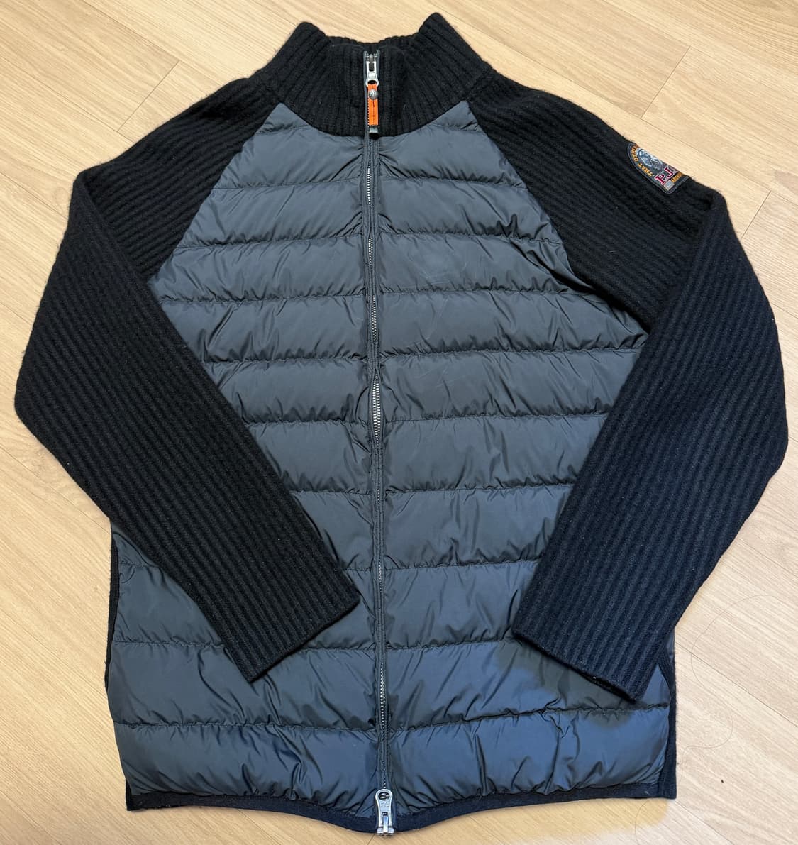 파라점퍼스 올모 하이브리드 니트 펜슬 - 25FW 상품이미지1