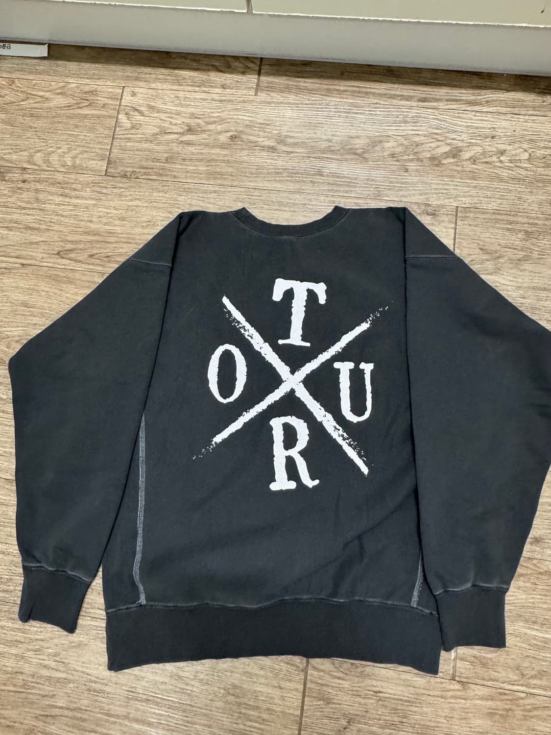 ETC 발할라 그래픽 맨투맨 티셔츠 XL 상품이미지4