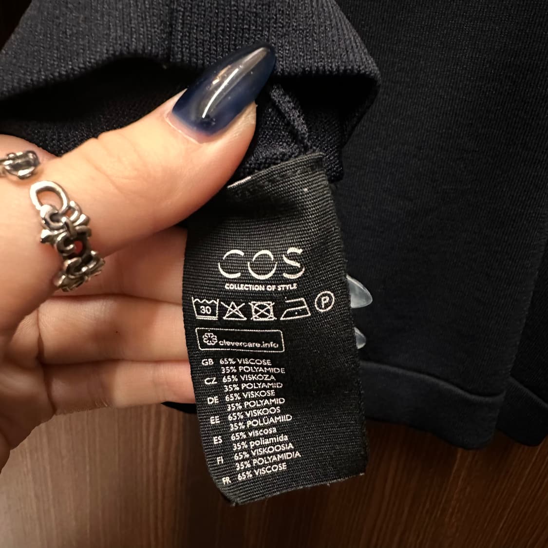 코스 cos 티셔츠 상품이미지3