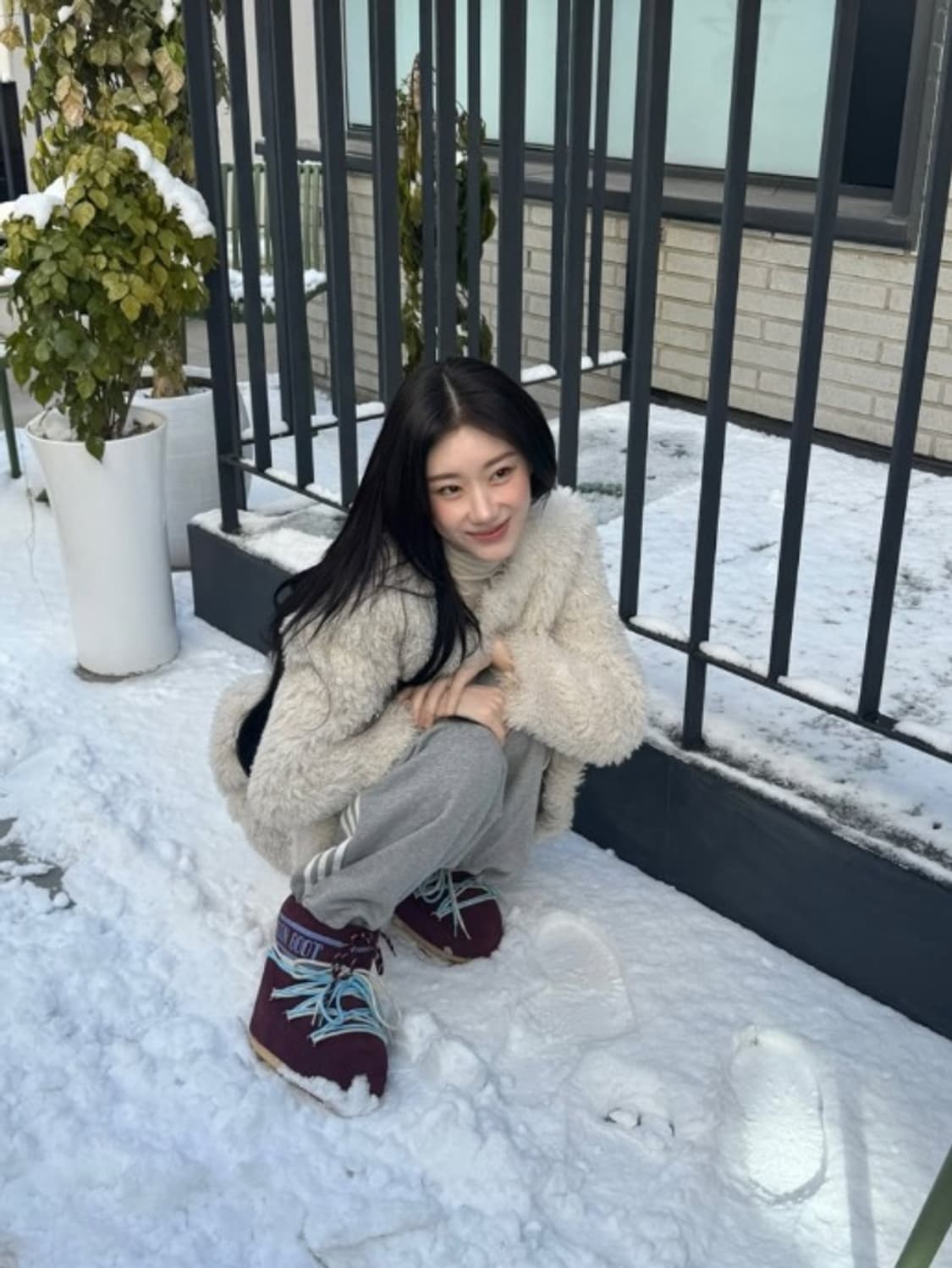 문부츠 ICON LOW BURGUNDY SUEDE BOOTS 상품이미지2