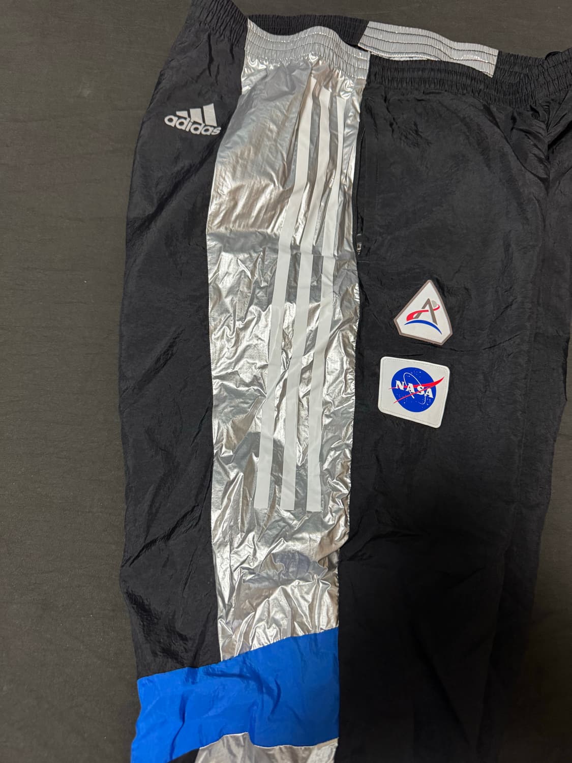 정품 아디다스 NASA 나사 우븐 팬츠 2XL 상품이미지2