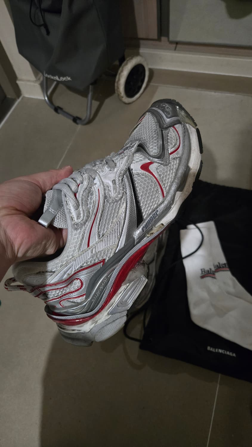 발렌시아가 스니커즈 상품이미지5