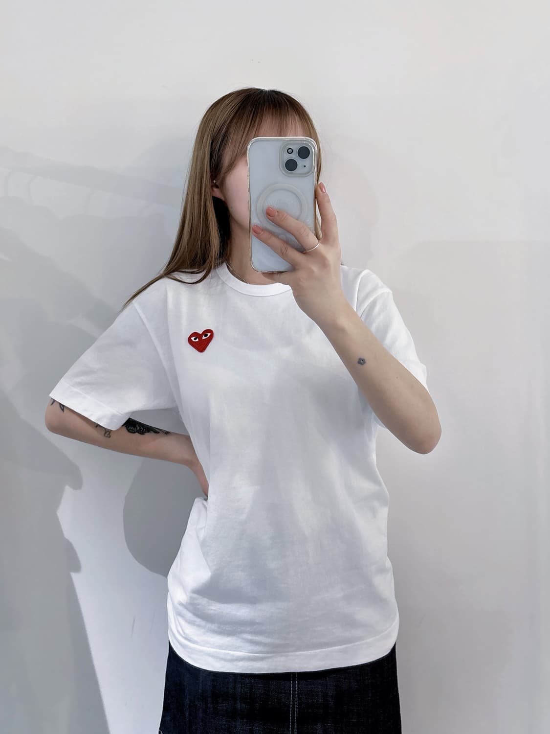 꼼데가르송 화이트 하트와펜 반팔 상품이미지1