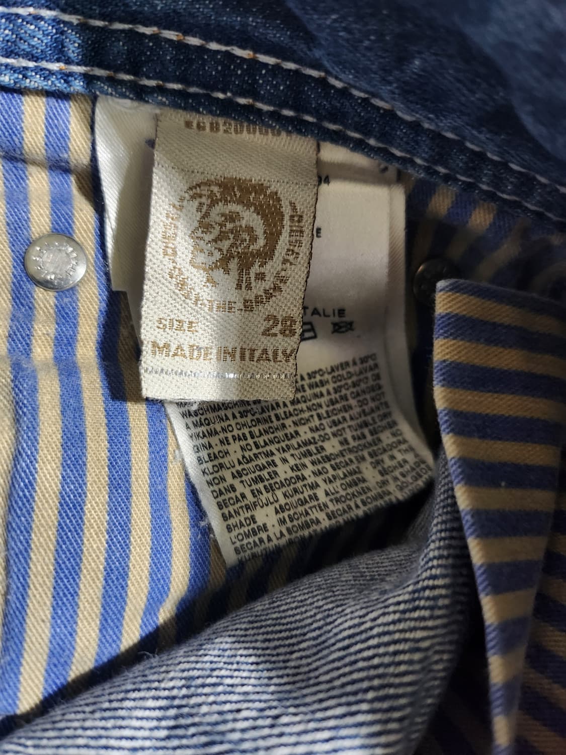 **디젤(Diesel) 빈티지 데미지 워싱 진 28 상품이미지9