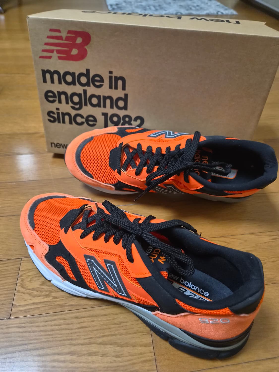 뉴발란스uk 920 neo 오렌지 스니커즈 상품이미지4