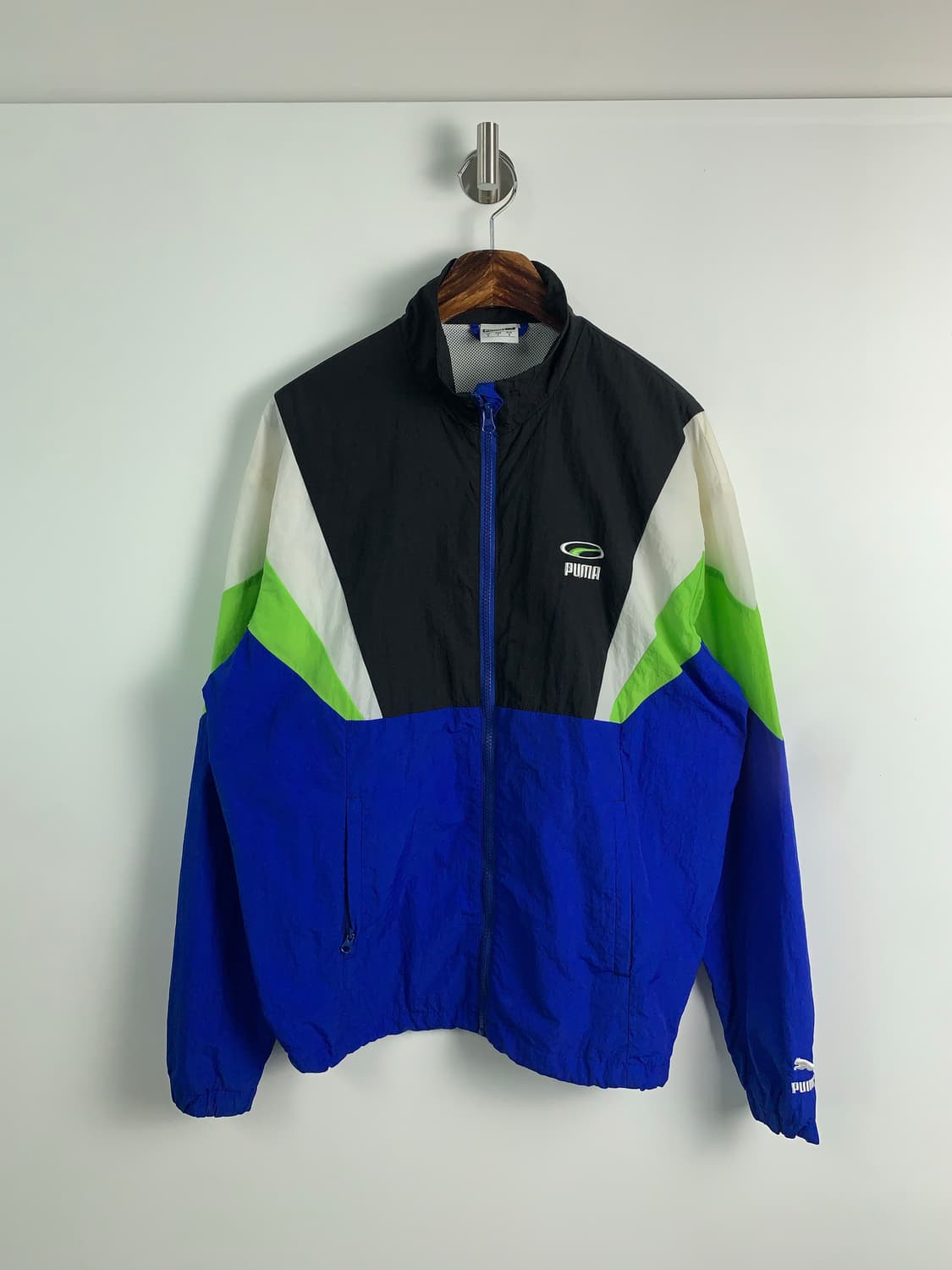 푸마 자수로고 올드스쿨 배색 바람막이 자켓 상품이미지2