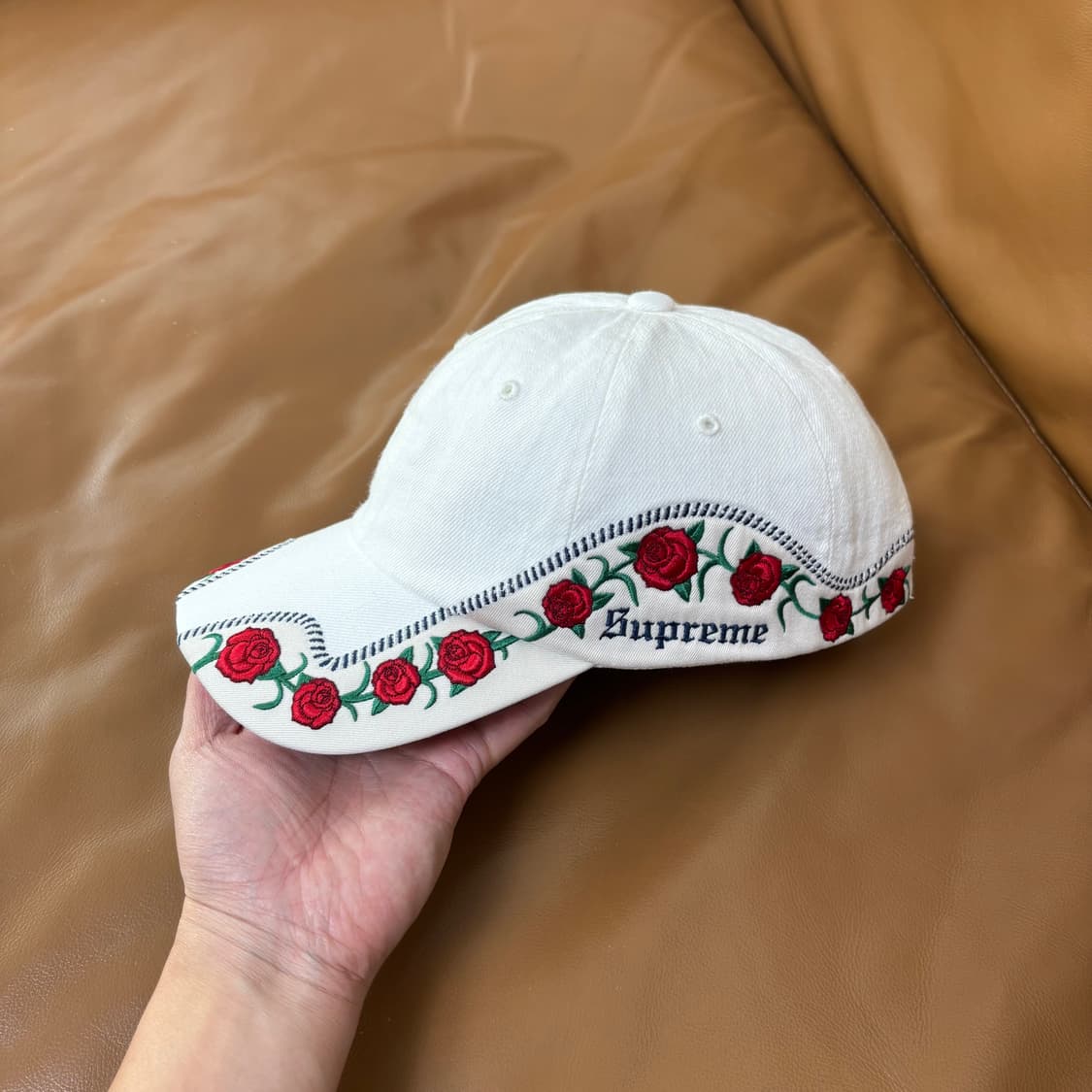 Supreme 슈프림 로즈 화이트 6패널 볼캡 모자 Roses White 상품이미지4