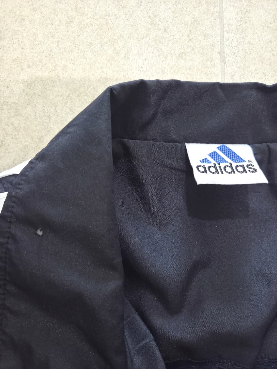 아디다스 올드스쿨 바람막이 상품이미지3