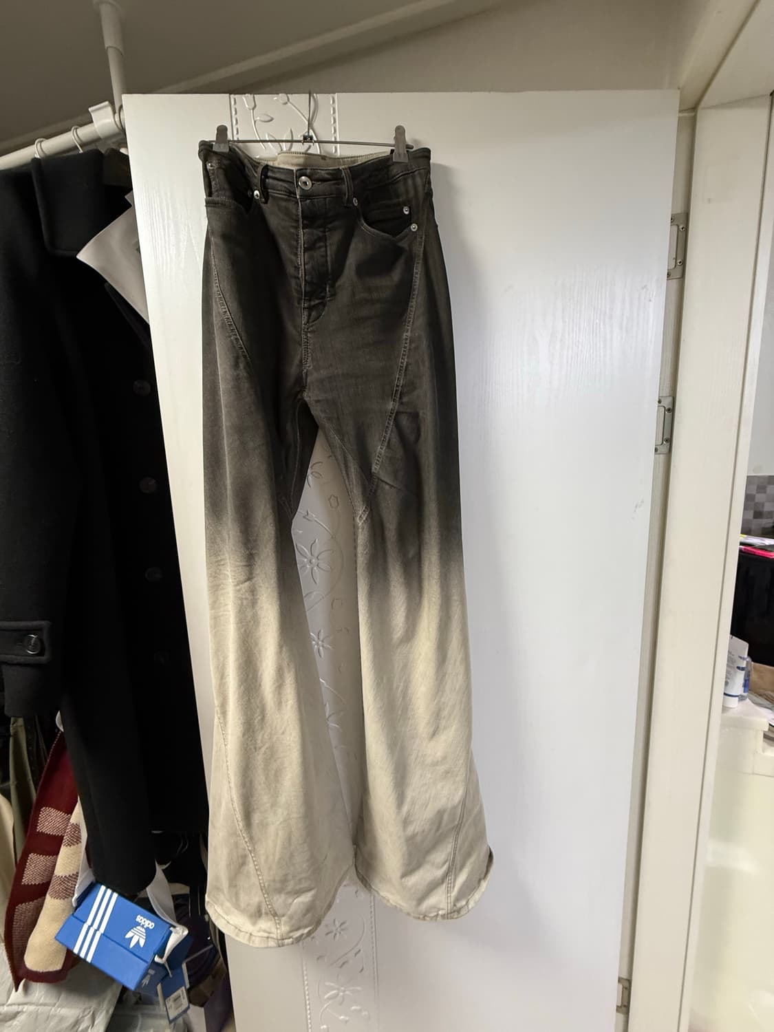 릭오웬스 그라데이션 바이어스 부츠컷 상품이미지1