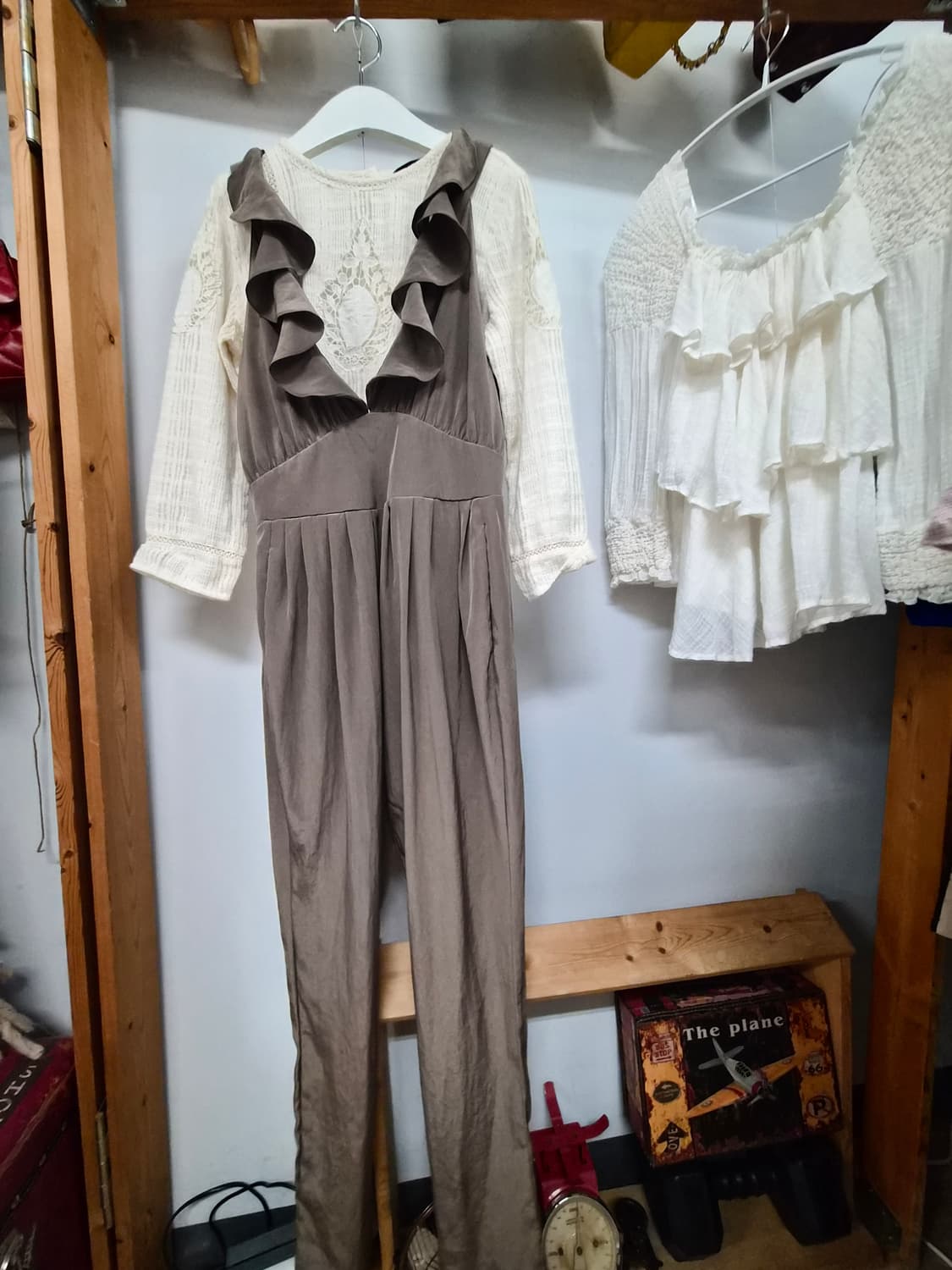 withbase 프릴 점프수트. 자라 자수레이스 상품이미지1