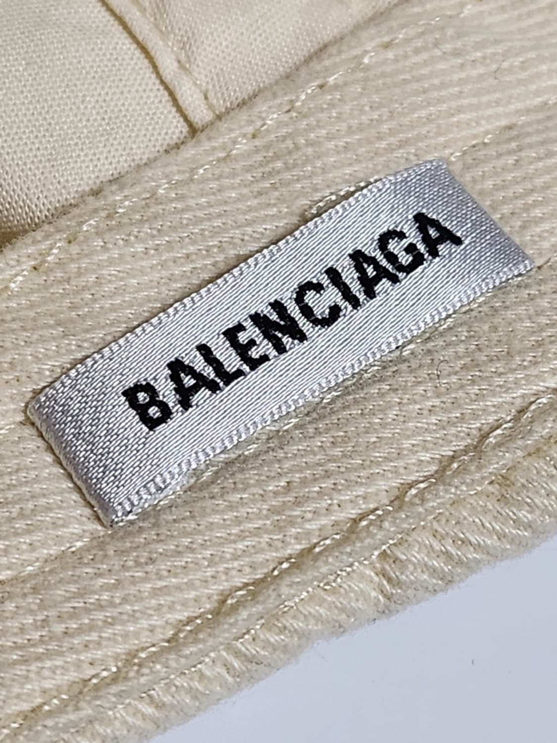 [L] 발렌시아가 크림 코튼 드릴 BB 파리스 볼캡모자 704105 상품이미지9