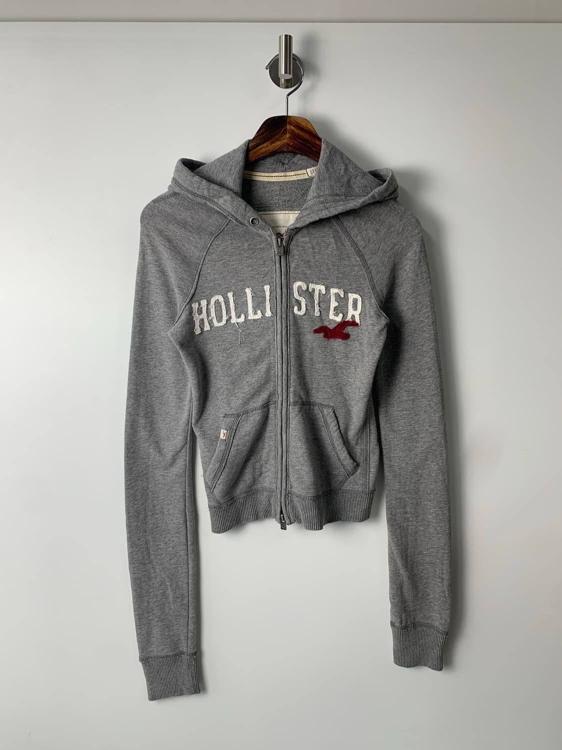 홀리스터 y2k 와투케 딱붙핏 그레이 후드집업 상품이미지2