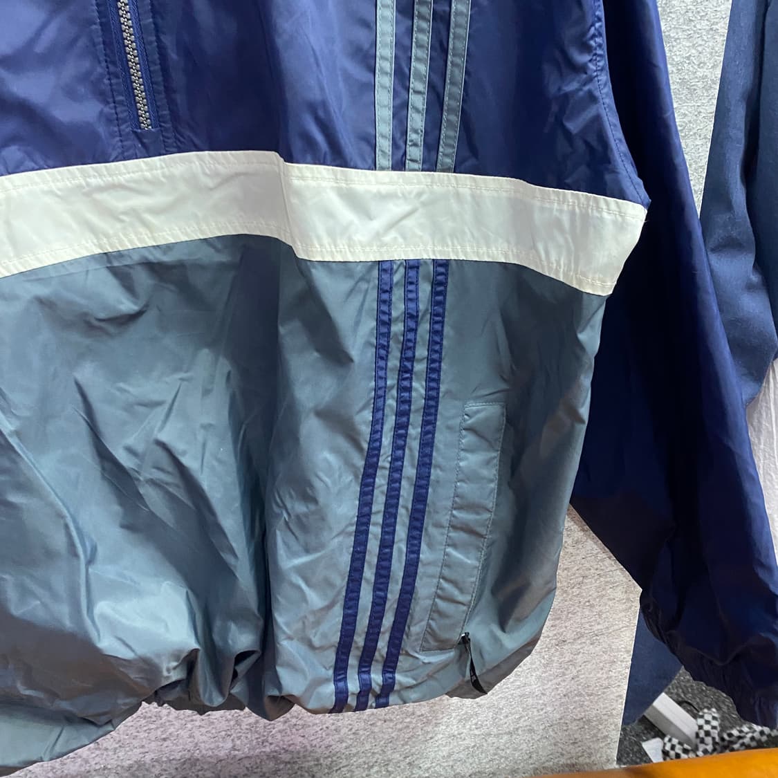 아디다스 올드스쿨 배색 반집업 아노락 자켓  B4150 상품이미지5