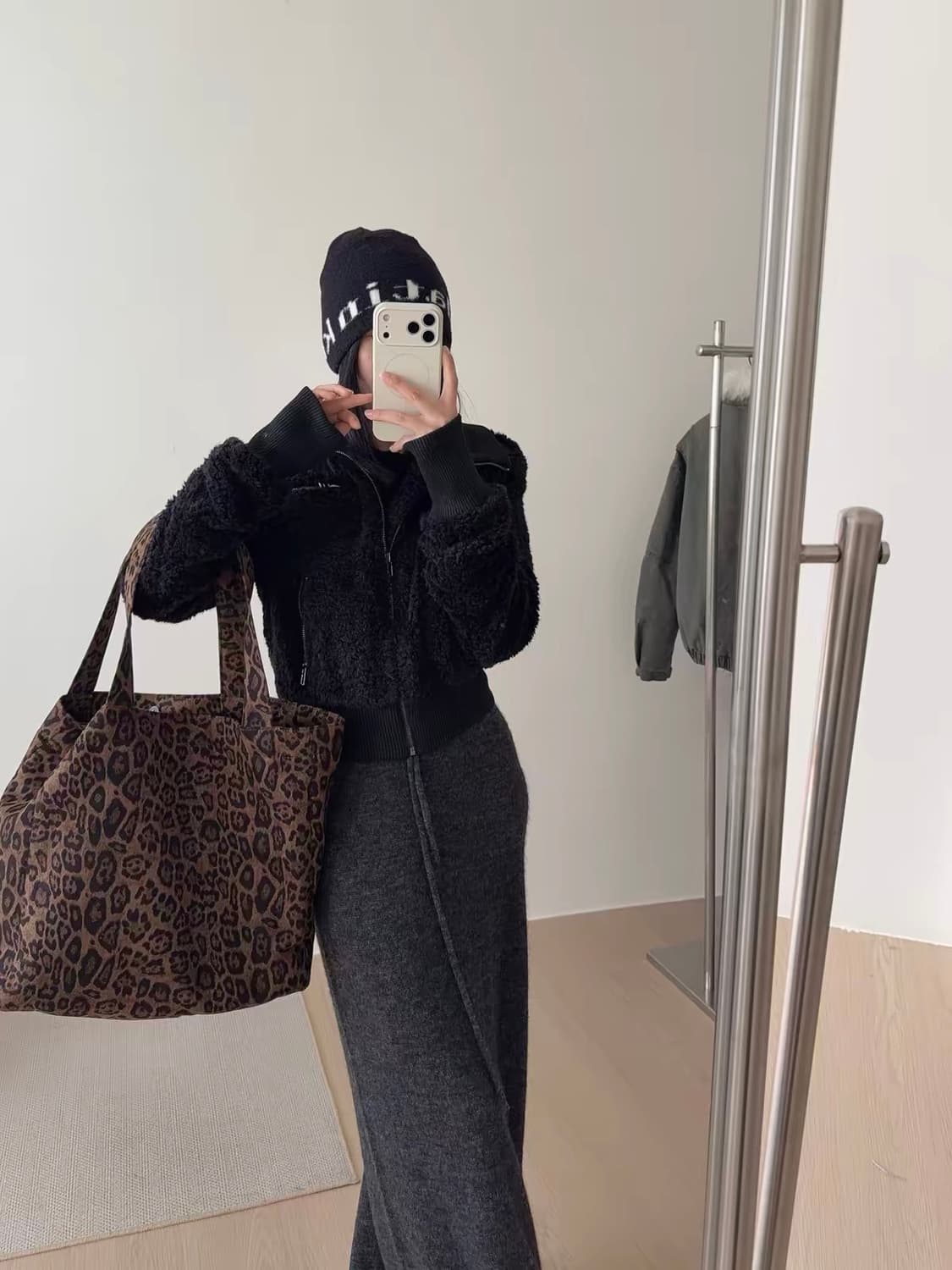 크롭 퍼 집업 자켓 상품이미지3