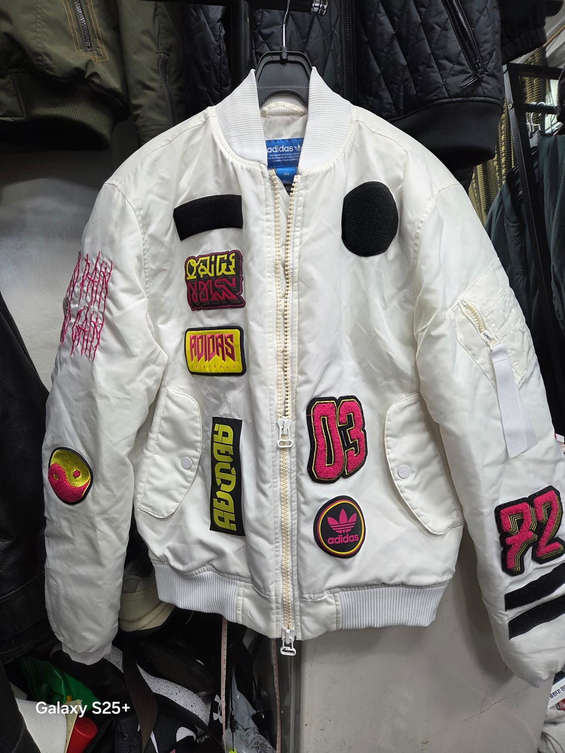 아디다스   화이트  봄보  자켓 상품이미지1