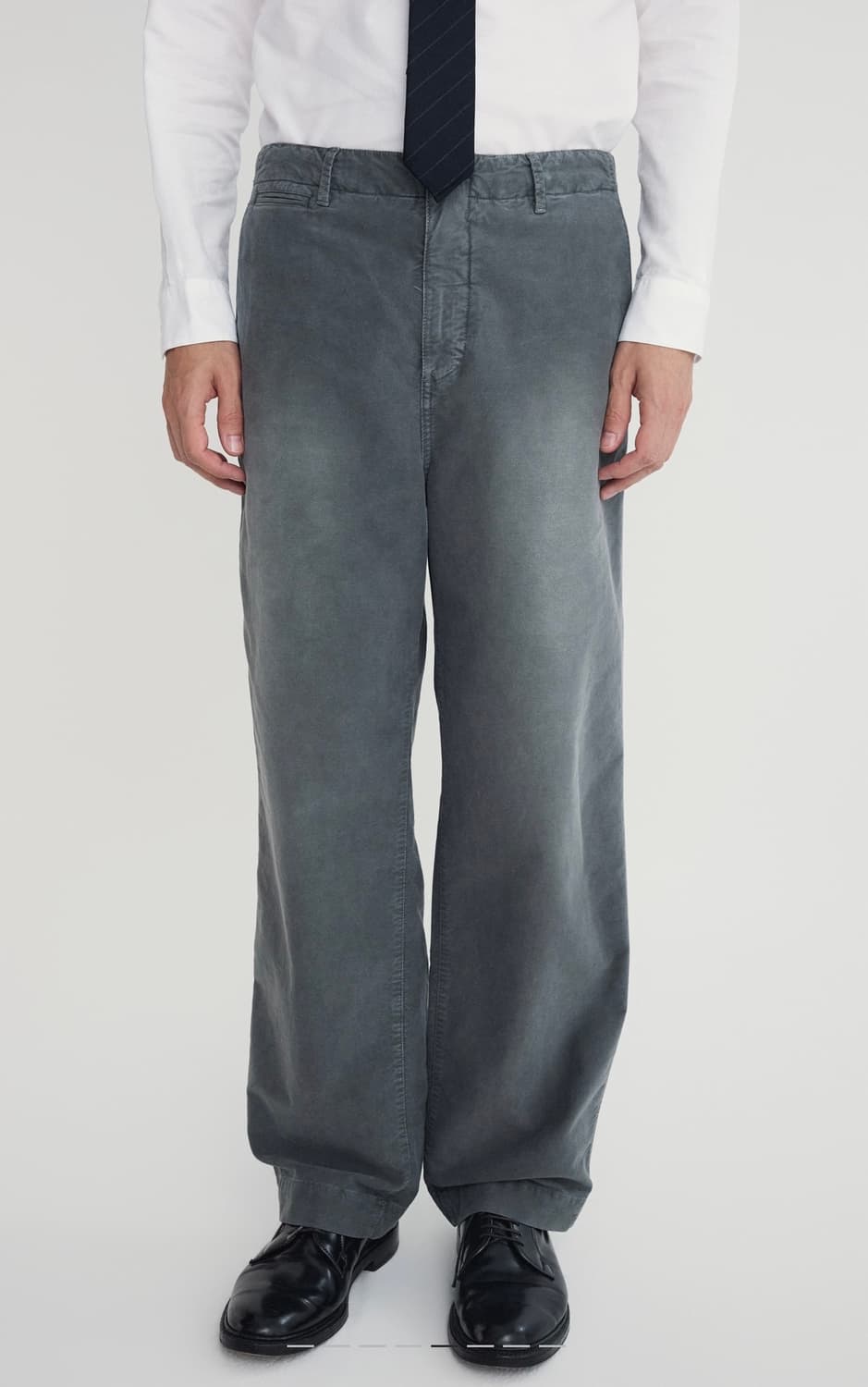 포터리(Pottery)스테디셀러 라이트 몰스킨 루즈드 테이퍼드 팬츠 상품이미지4