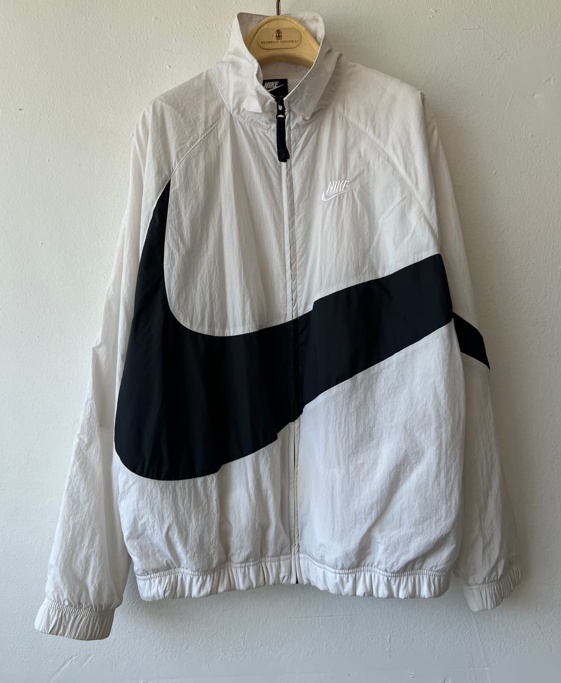 나이키 남여공용 화이트 빅스우시 바람막이점퍼
 상품이미지1
