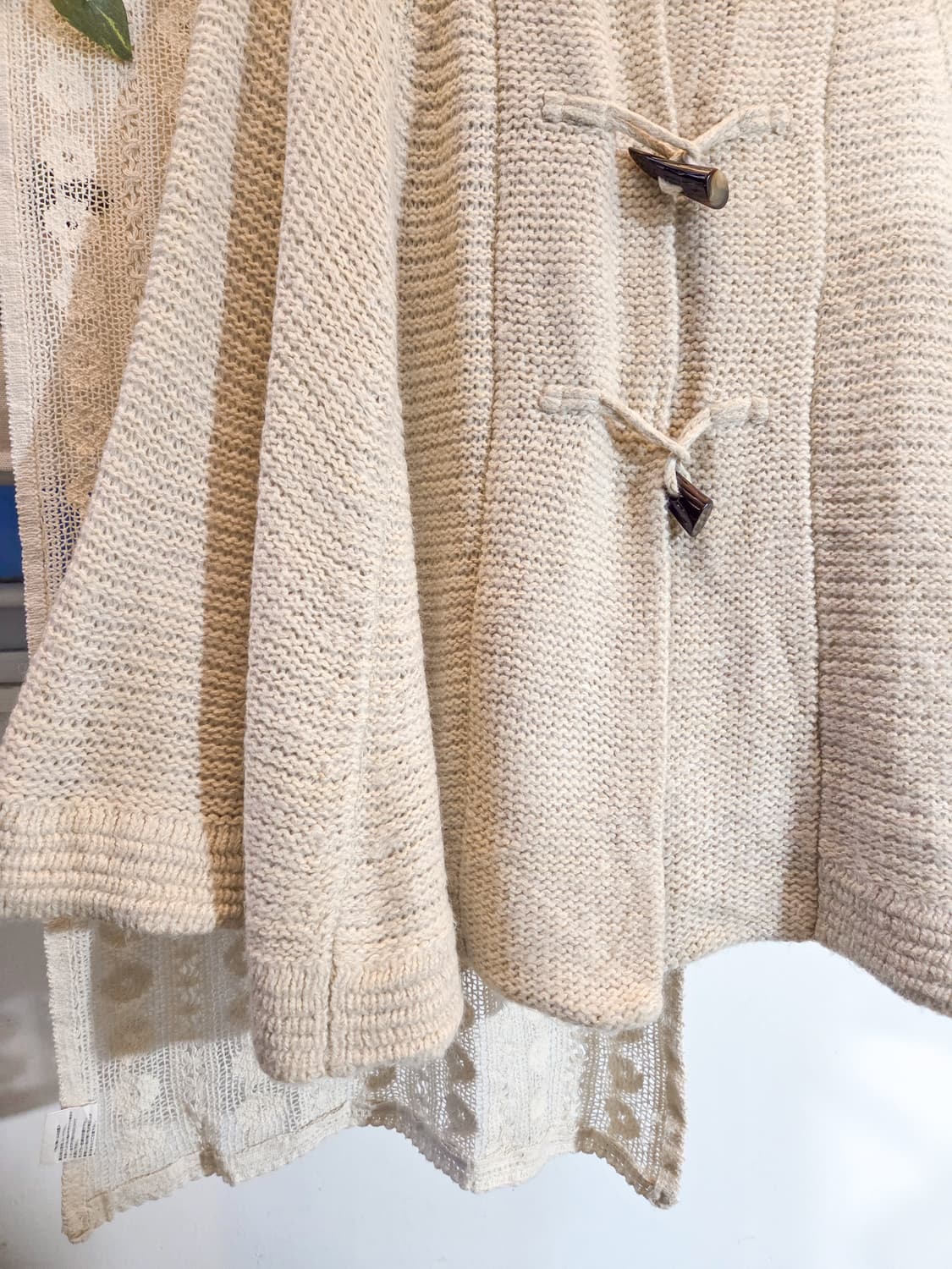 토글 버튼 케이프 후드 가디건 상품이미지3