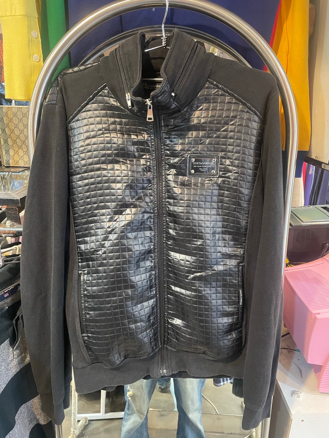 돌체앤가바나 레더 터치 하이브리드집업 상품이미지1