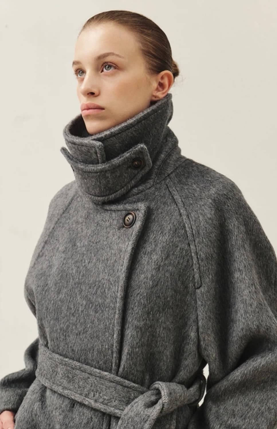 *해외출국으로 판매중단예정* 모한 카멜소재 더블 코트 그레이 상품이미지2