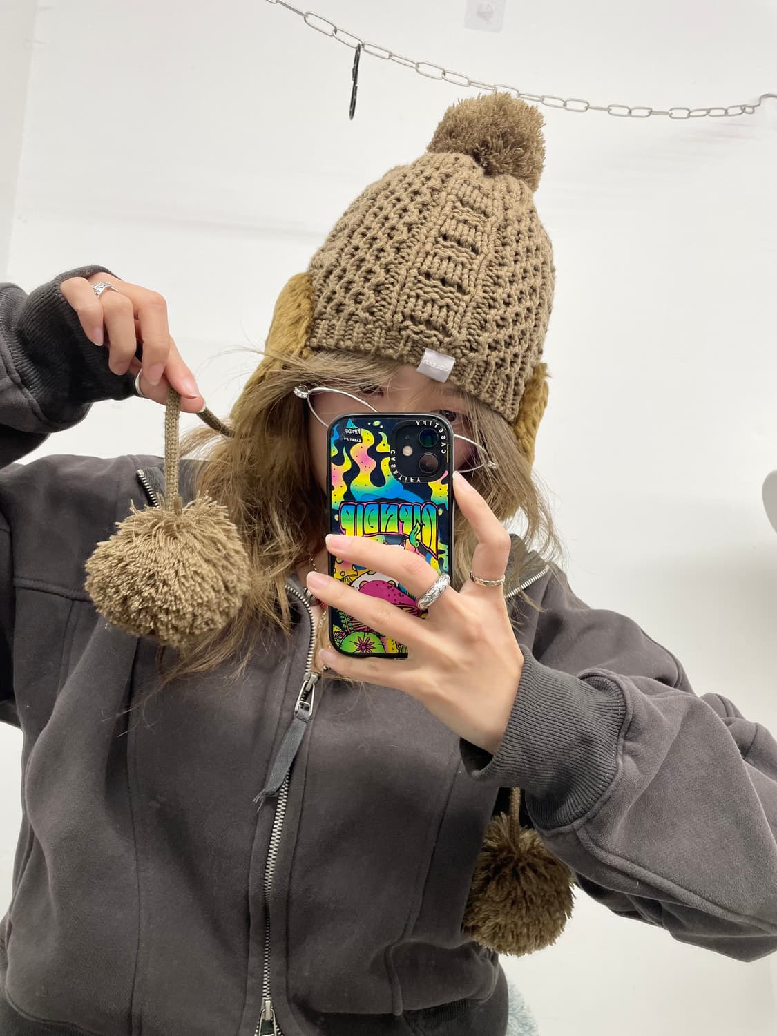 브라운 이어머프 방울 비니 상품이미지3