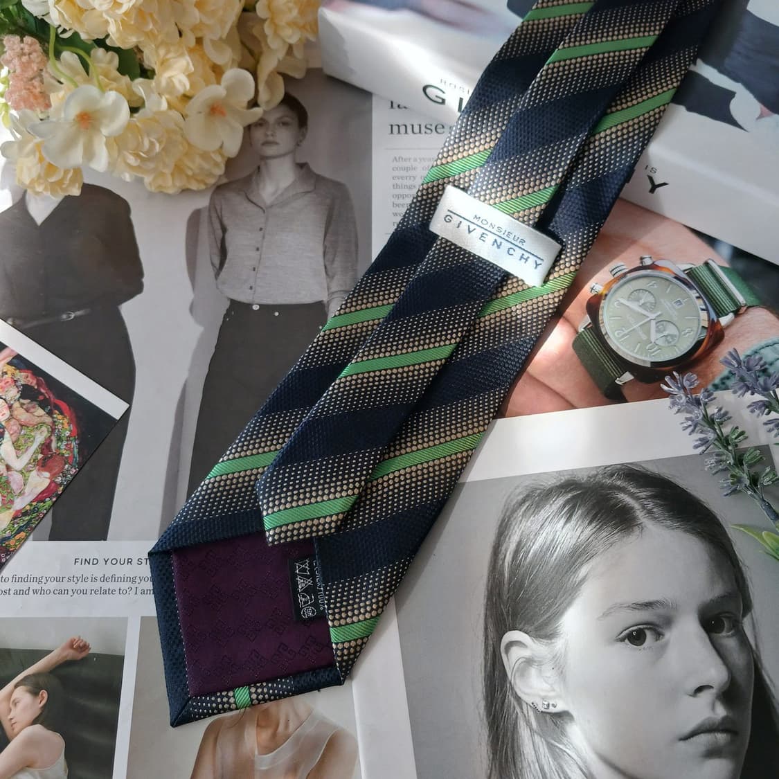 지방시 실크 네이비 스트라이프 넥타이 9.4cm A+등급 A19069
 상품이미지4