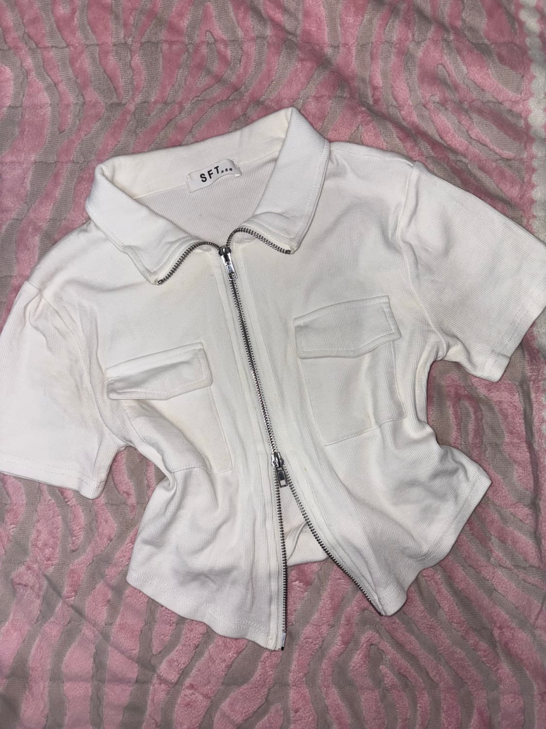 투웨이집업 반팔 져지 크롭 화이트 상품이미지1