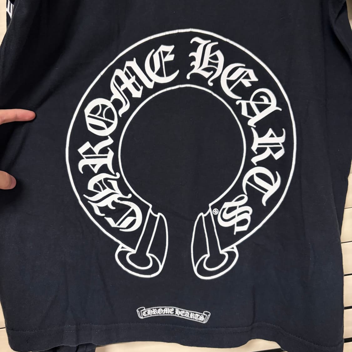 레어) 크롬하츠 퍽유 플로랄 스크롤 홀스슈 롱슬리브 긴팔 티셔츠 L 상품이미지4