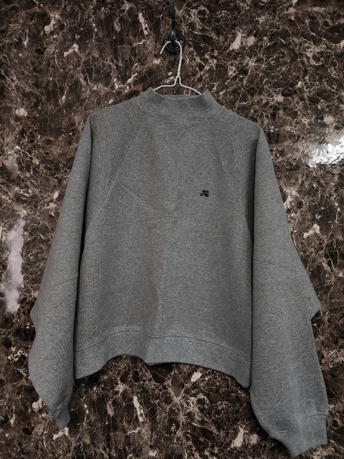 아보르 루즈핏 맨투맨 새상품 상품이미지1