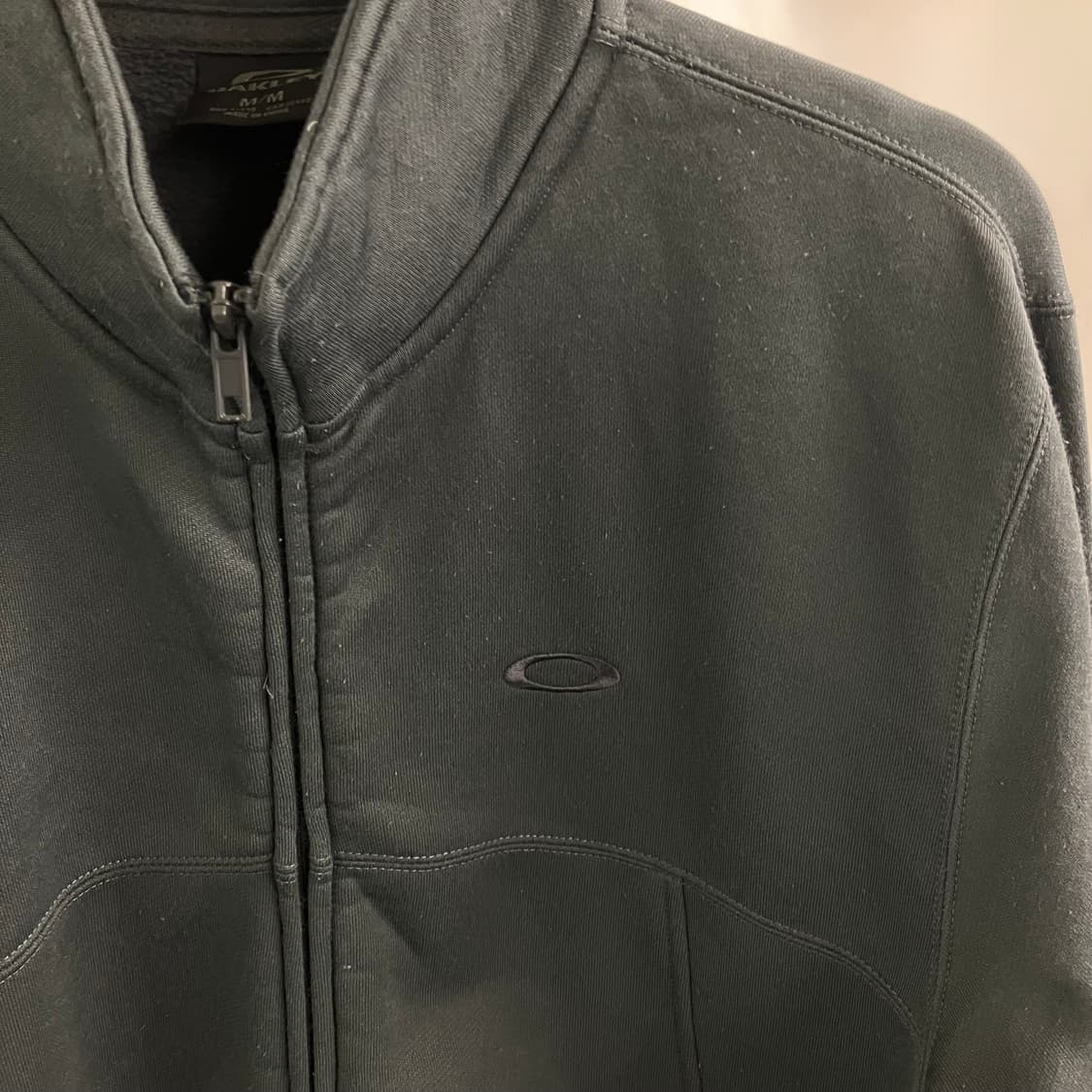 오클리 차콜 미니멀 트랙 자켓 M 상품이미지4