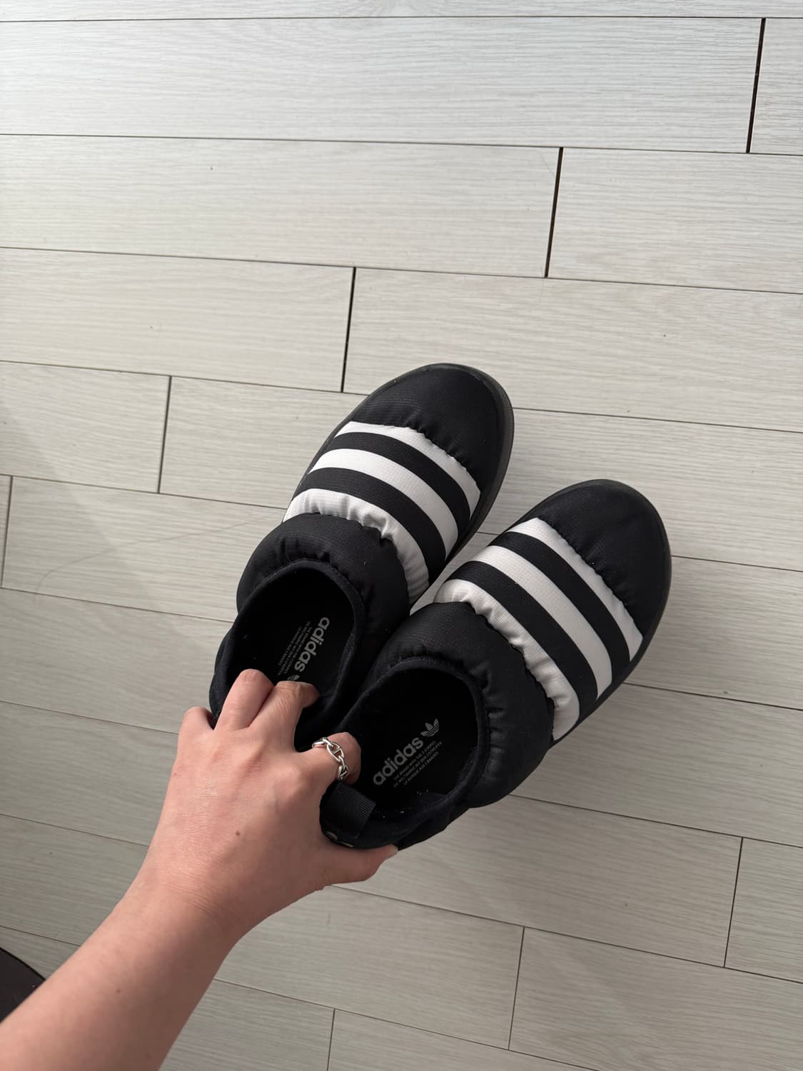 플리마켓🔥 아디다스 퍼피렛 코어 블랙 상품이미지1