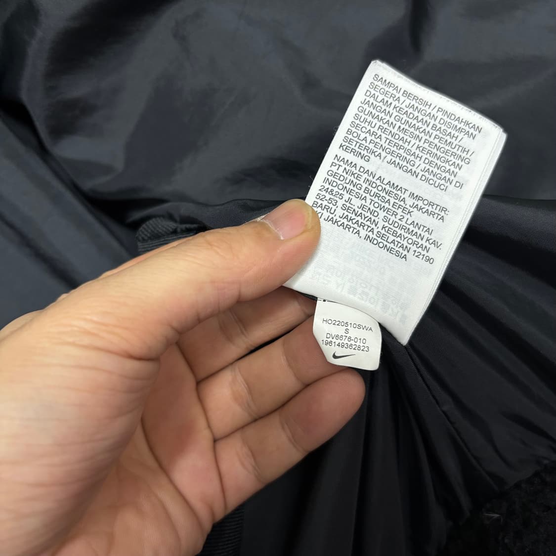 나이키 블랙 써마핏 쉐르파 패딩 상품이미지7