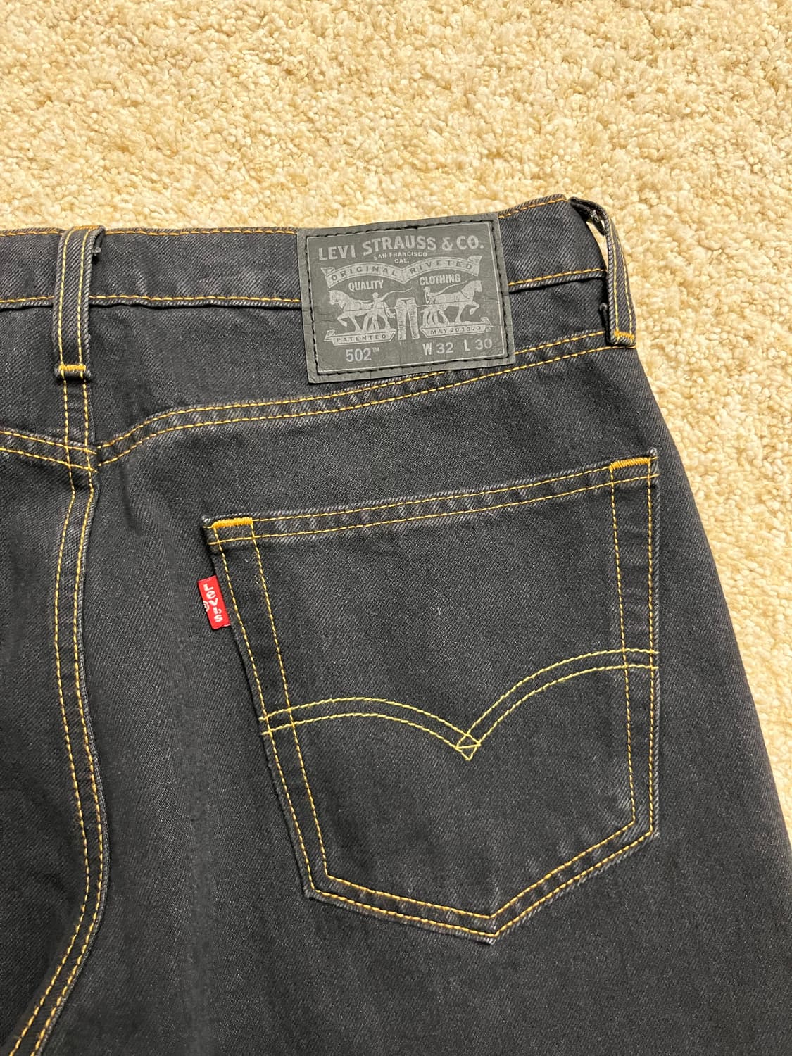 [새상품] 리바이스 502 테이퍼드 진 중청 (2950-1366) 상품이미지3