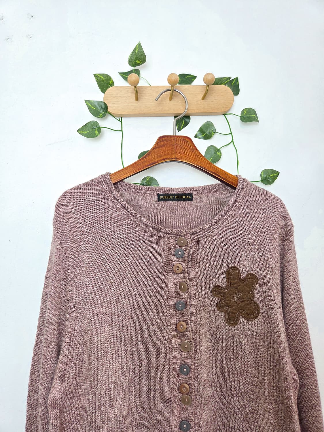 쪼로록 단추 패치 가디건 상품이미지2