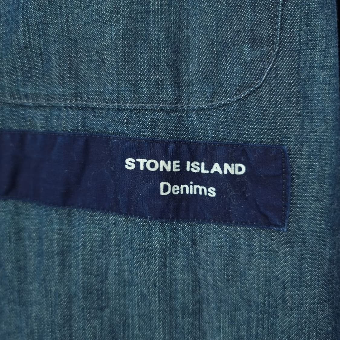 [스톤 아일랜드] 로고 프린팅 데님 셔츠 P01616 상품이미지6