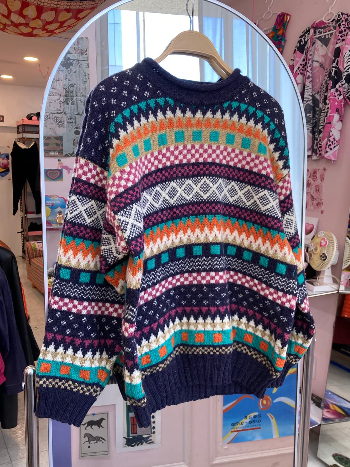 울 100% 빈티지 노르딕 패턴 라운드 니트 상품이미지1