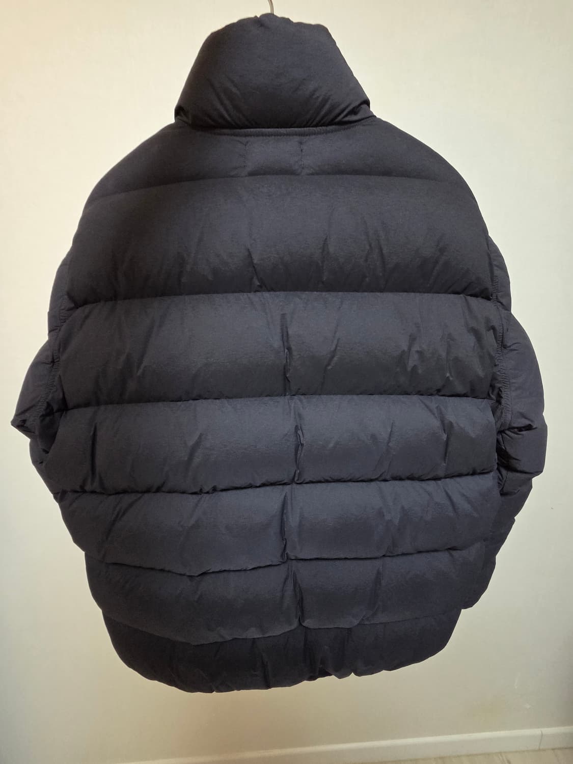 24fw) 스톤아일랜드 심리스 터널 패딩 상품이미지2