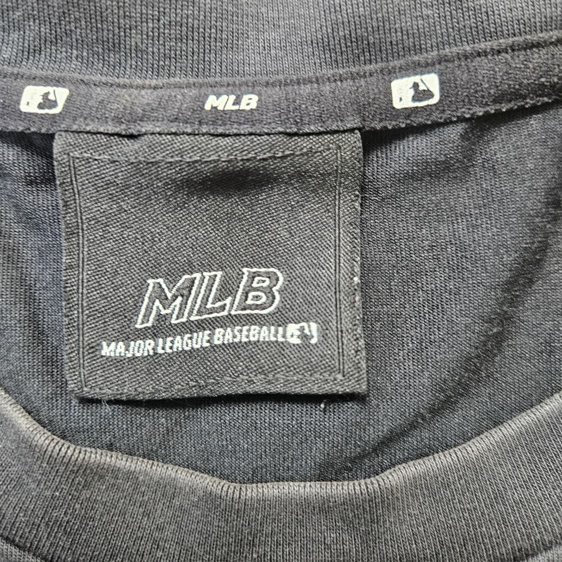L MLB 블랙 반팔 티셔츠 0305Y  상품이미지3