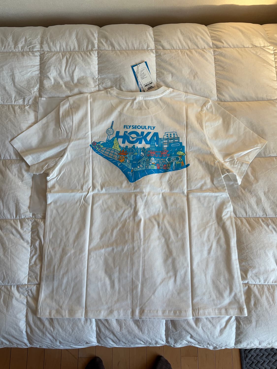 HOKA 서울 에디션 반팔티 XL 상품이미지2