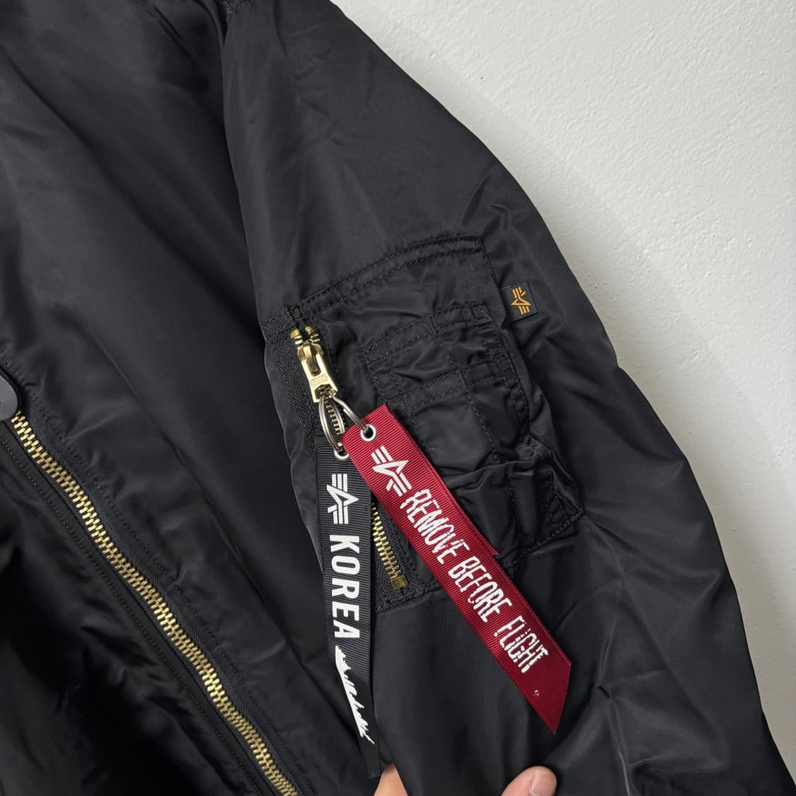 알파인더스트리 블랙 MA-1 항공 점퍼 상품이미지3