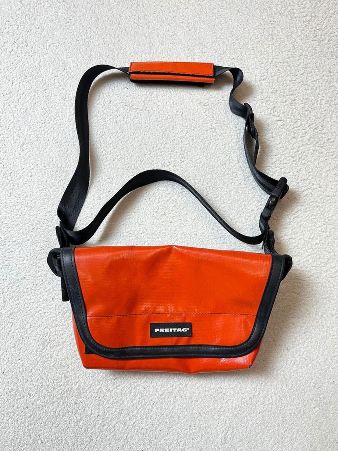 프라이탁 F41 하와이파이브오 미니 크로스 백 Q1262 상품이미지2