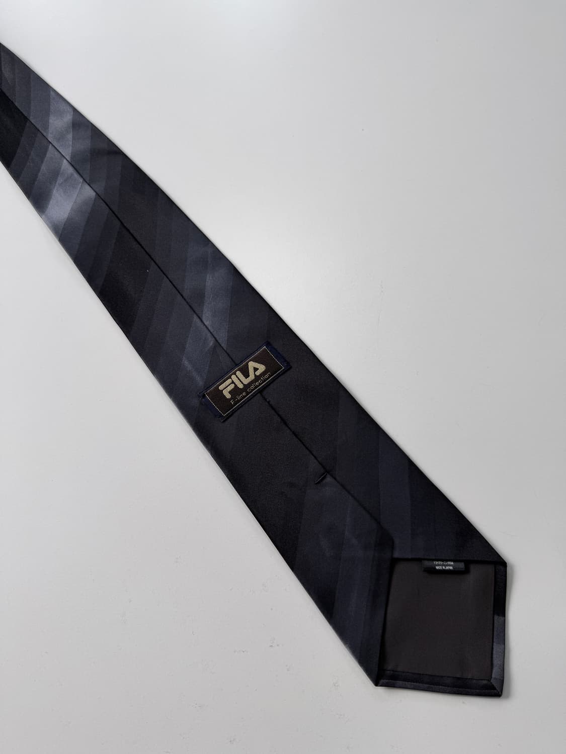 필라(Fila) 실크 넥타이 9.5cm 상품이미지3