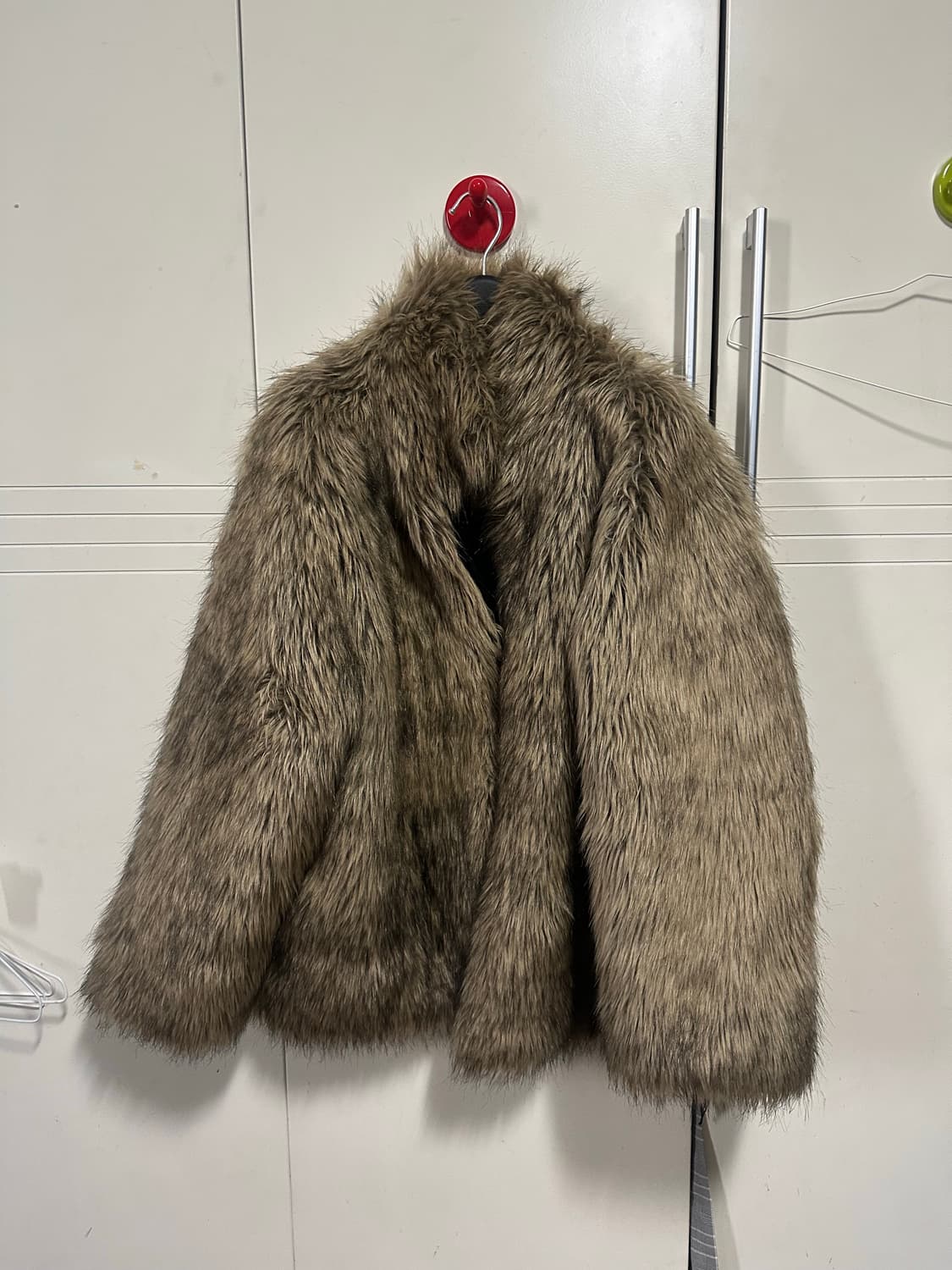 오도어 페이크 퍼 자켓 상품이미지1