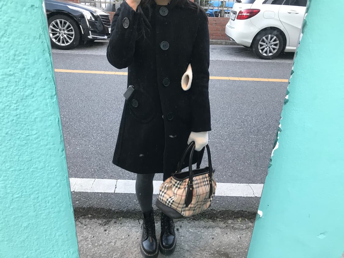 마크 제이콥스 빅버튼 울코트 블랙 상품이미지1